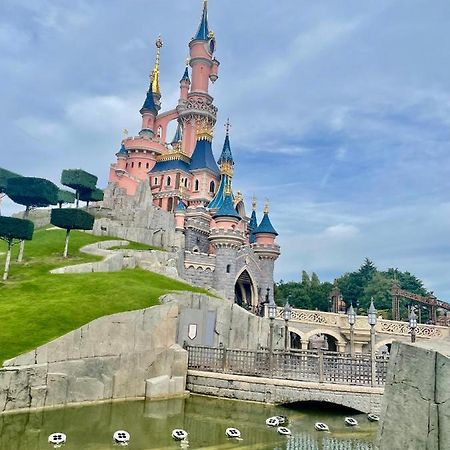 5 Min From Disneyland Cozy Retreat Apartment Montévrain Exterior foto