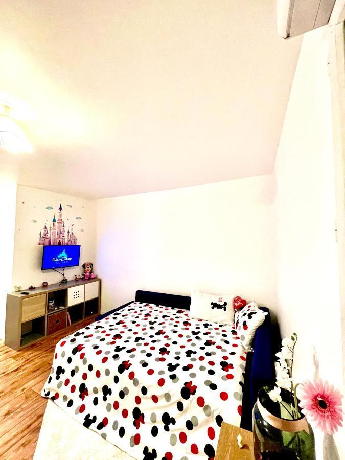 5 Min From Disneyland Cozy Retreat Apartment Montévrain Exterior foto