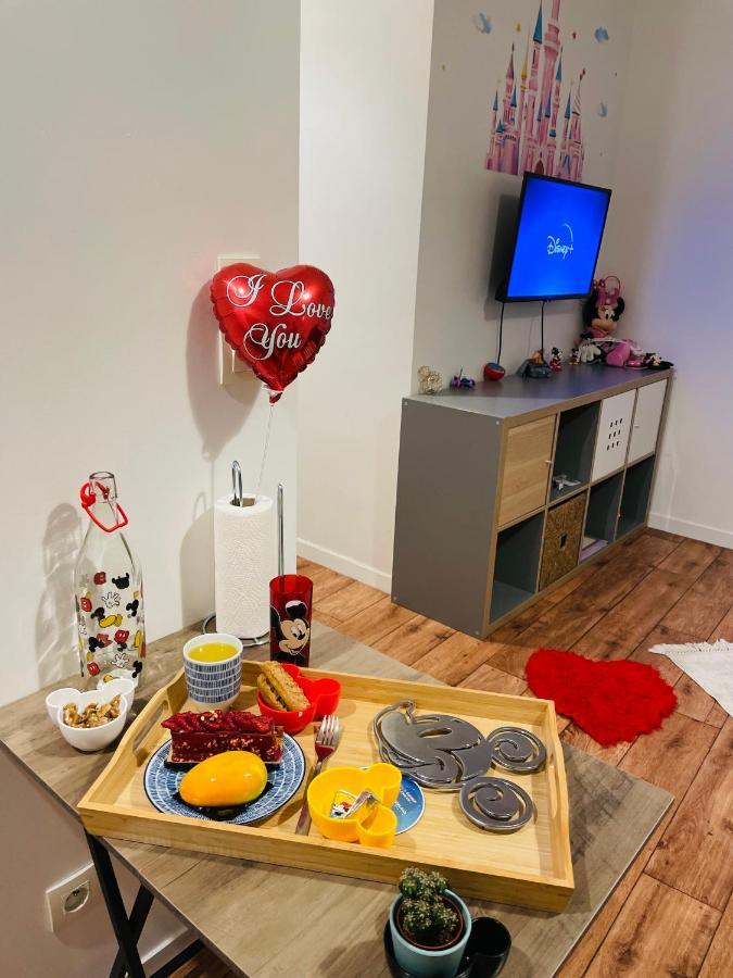 5 Min From Disneyland Cozy Retreat Apartment Montévrain Exterior foto