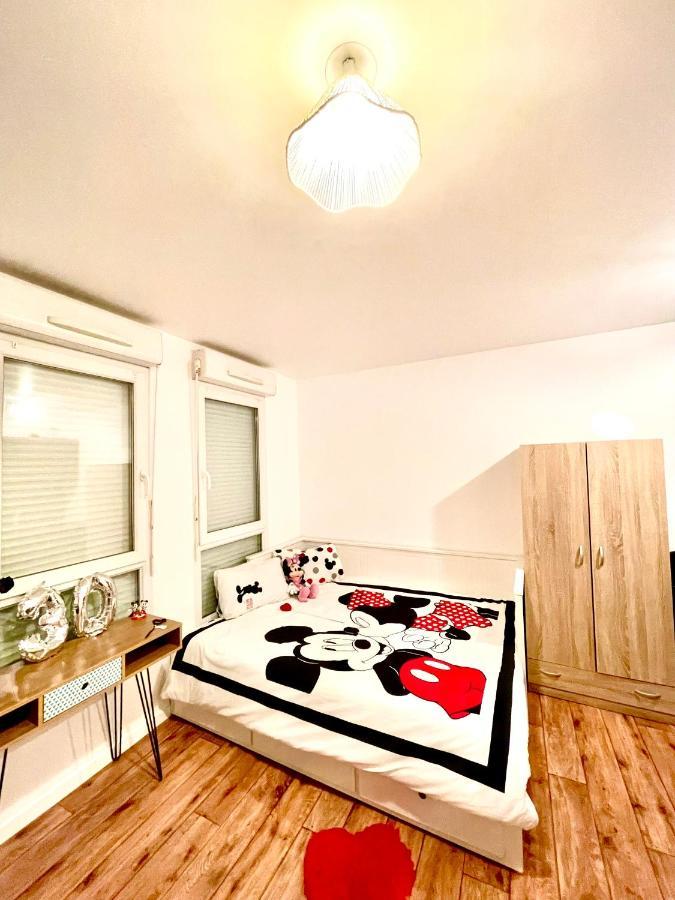 5 Min From Disneyland Cozy Retreat Apartment Montévrain Exterior foto